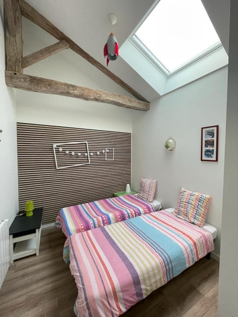 Gite De Charme - 3 Chambres, 5 Lits - De 4 A 7 Personnes Avanton Zewnętrze zdjęcie