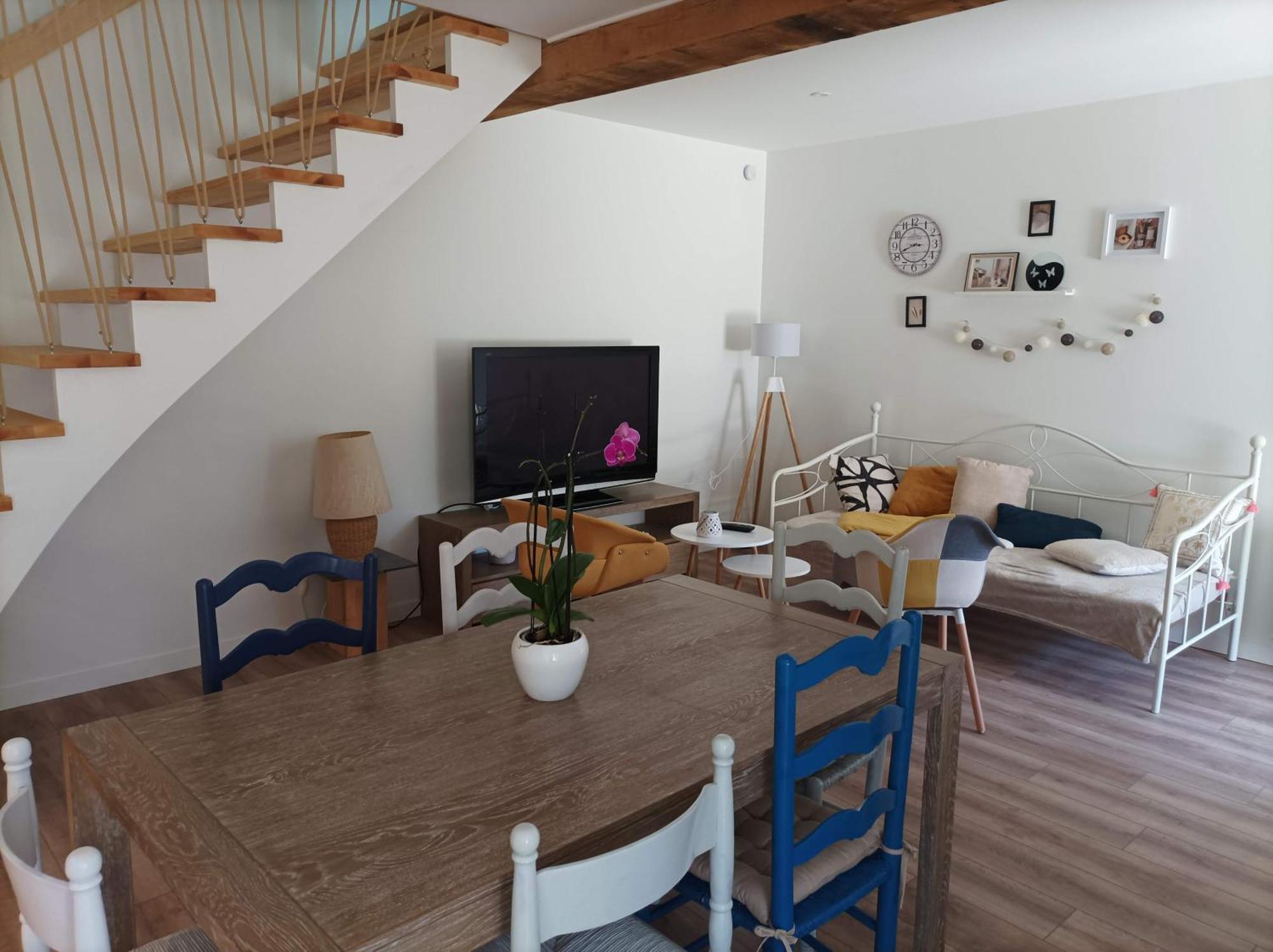 Gite De Charme - 3 Chambres, 5 Lits - De 4 A 7 Personnes Avanton Zewnętrze zdjęcie