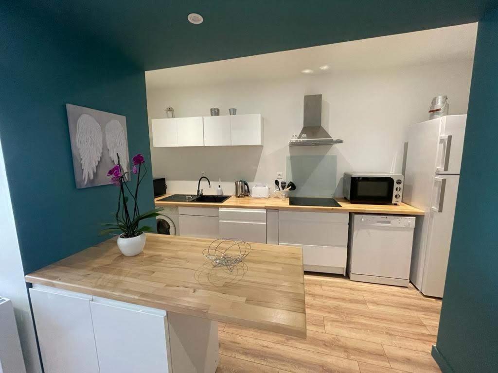 Gite De Charme - 3 Chambres, 5 Lits - De 4 A 7 Personnes Avanton Zewnętrze zdjęcie